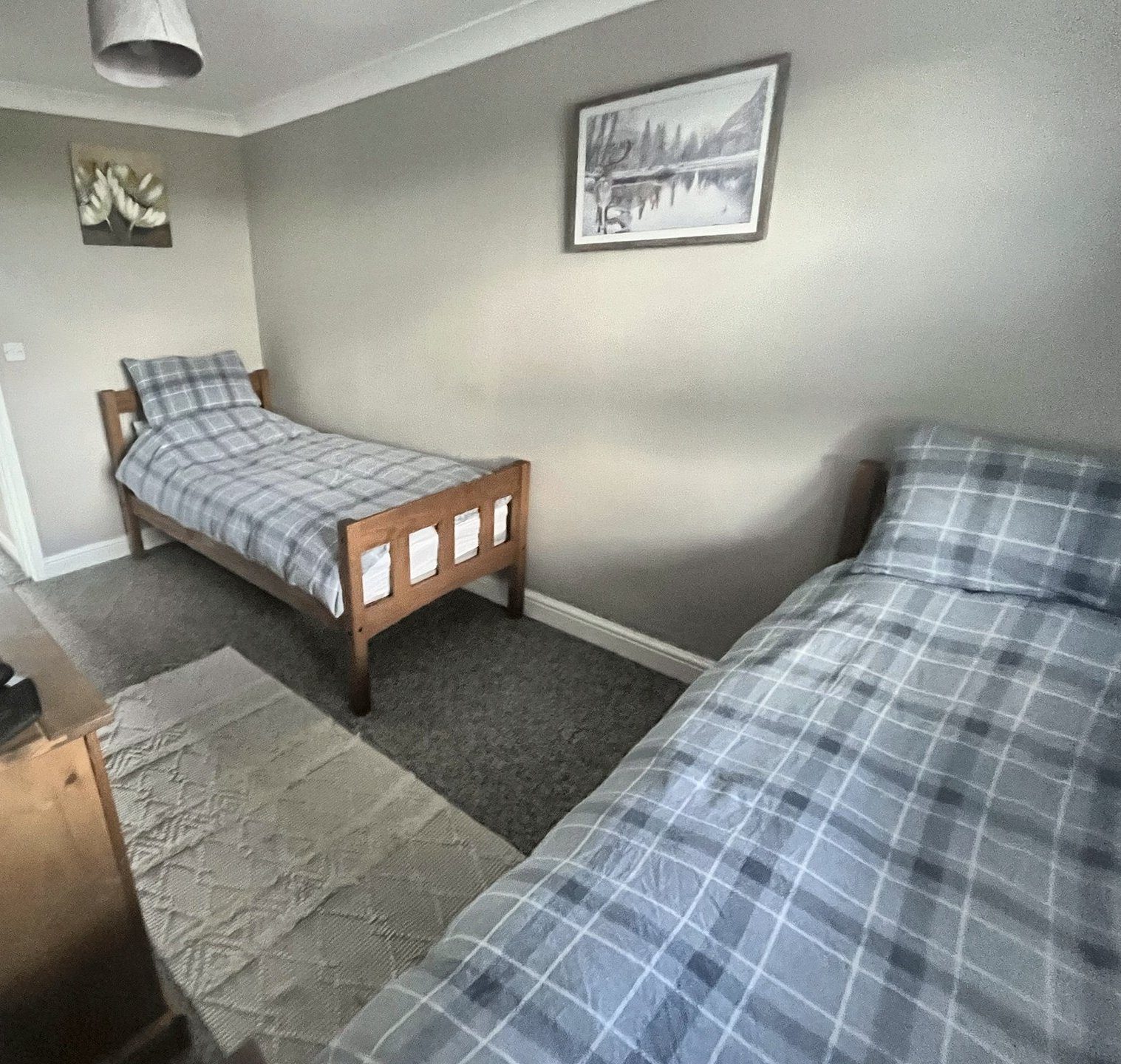 Twin bedroom